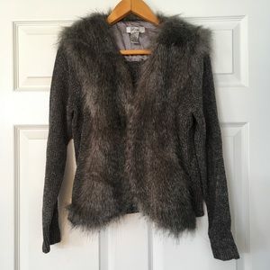 Sweater with fur accents